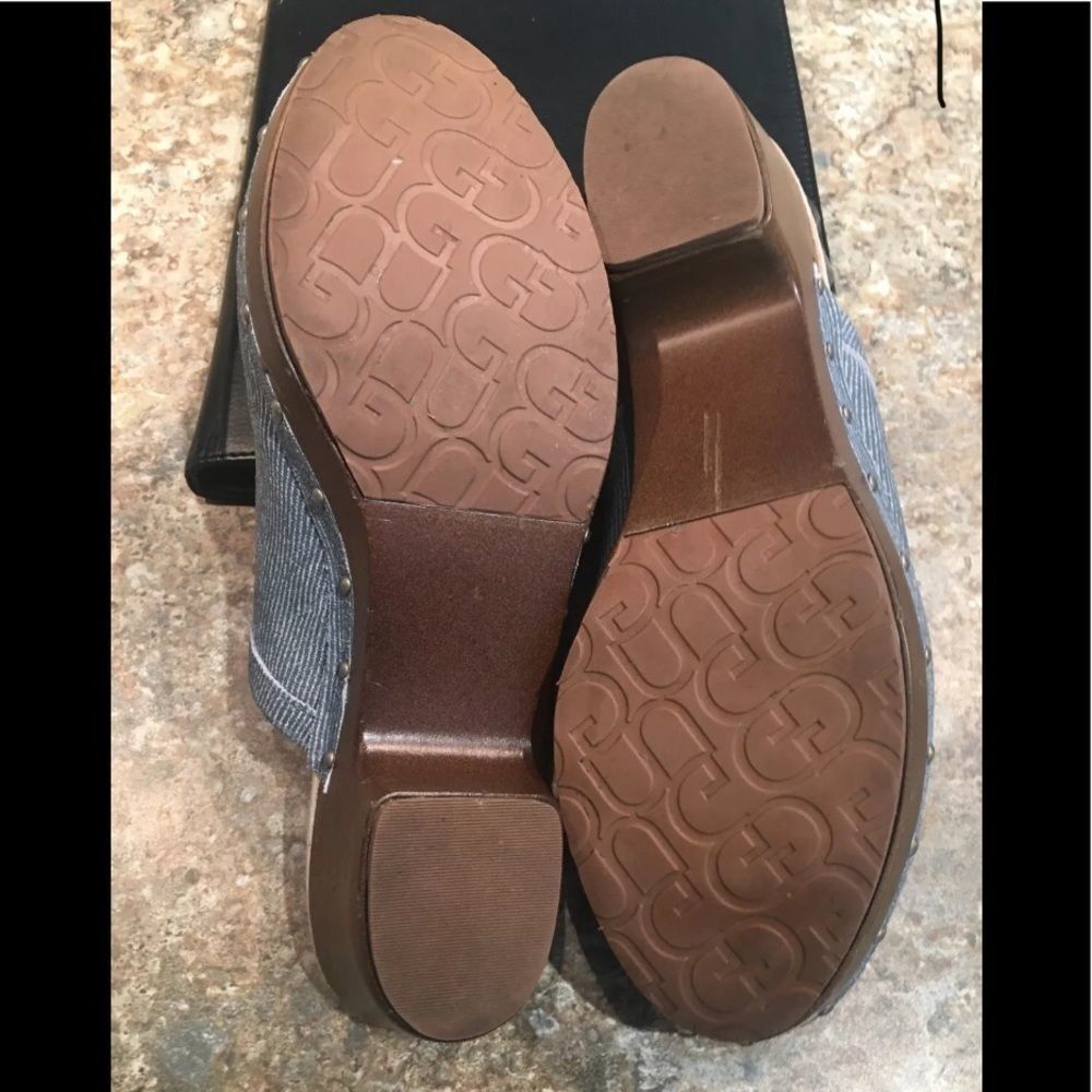 UGG Australia Shoes Blue Jean Style Clogs Size 4 - Picture 10 of 13